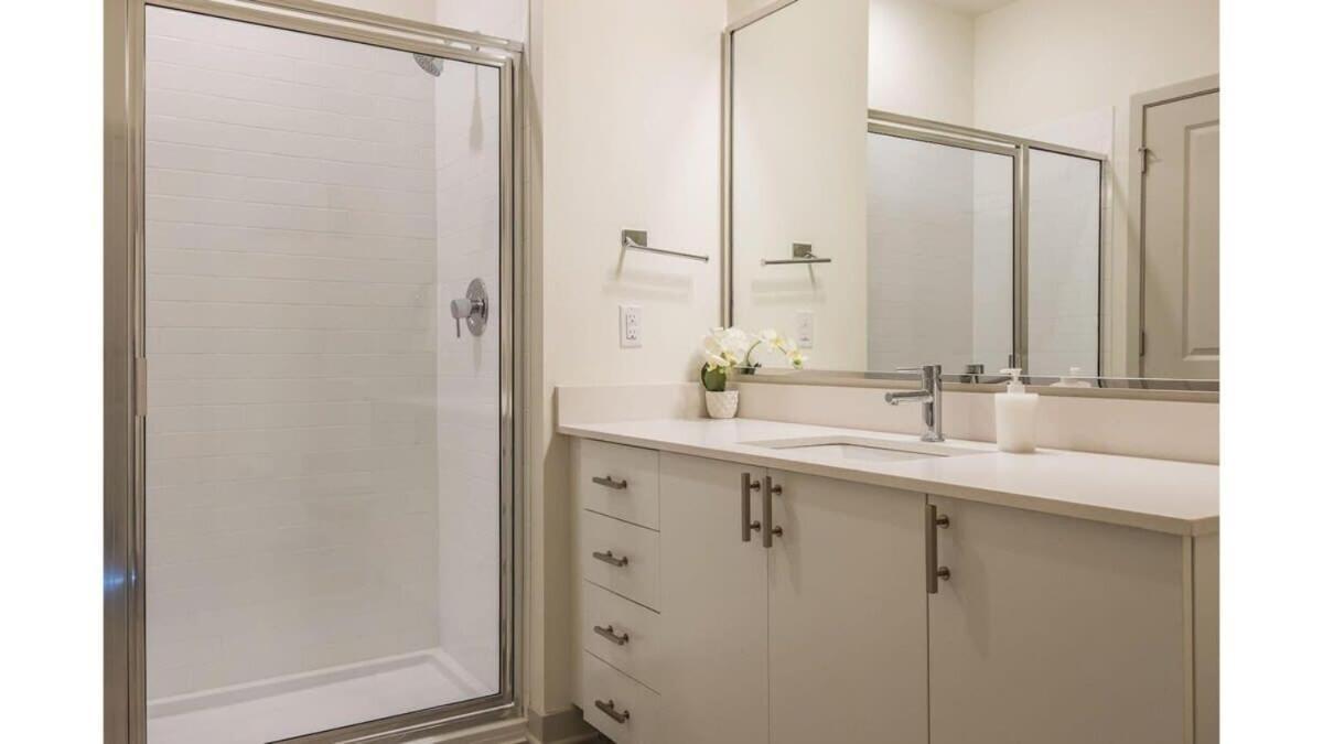 Stunning Nulu 1br Cozysuites 02 Louisville